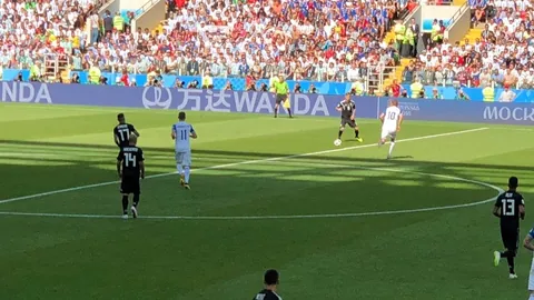 奥运金牌得主潘展乐、张雨霏等加入军旅行列，央广新闻播报！